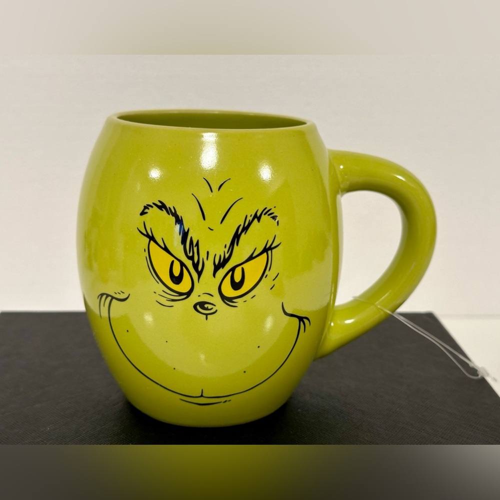 Dr Seuss The GRINCH 
Green Grinch Face Naughty & Nice 18 Ounce Mug